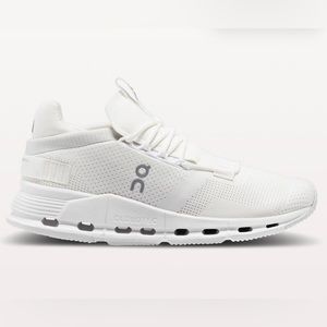 On Running Cloudnova - White